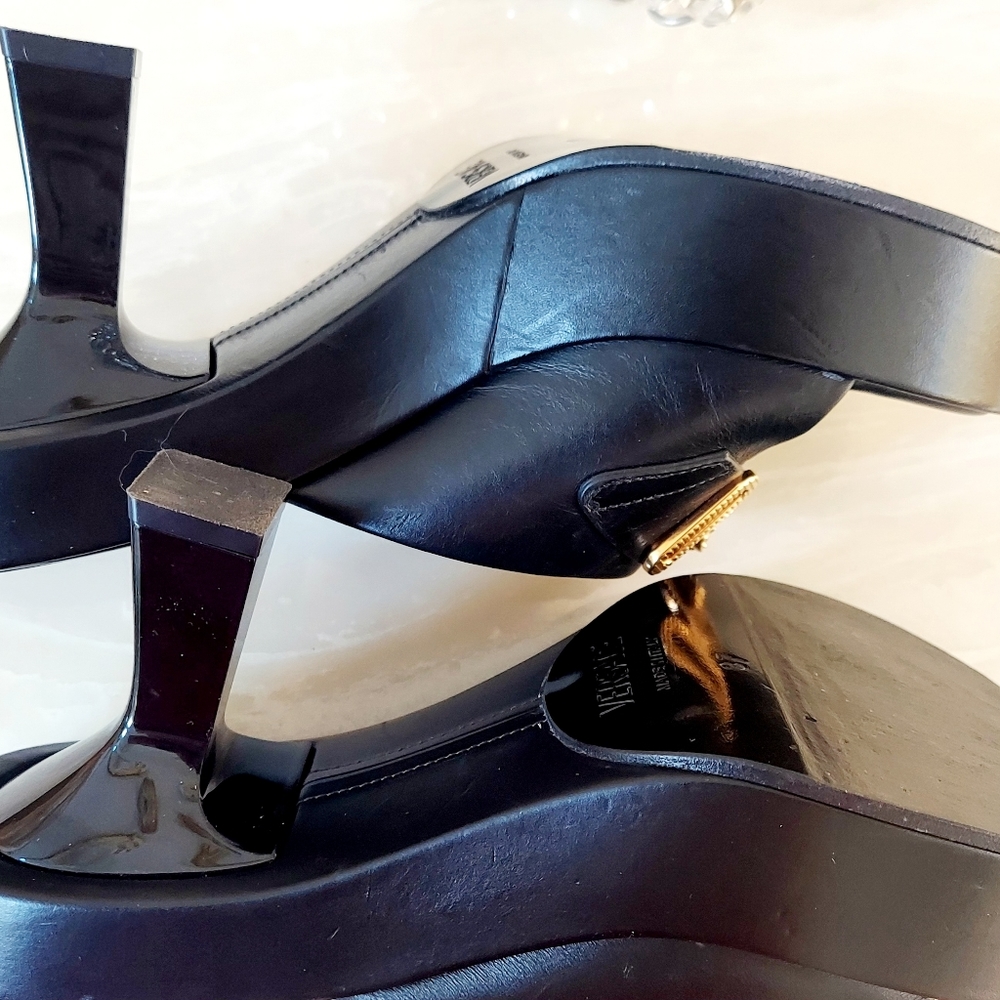 Versace leather slides - Picture 3 of 5